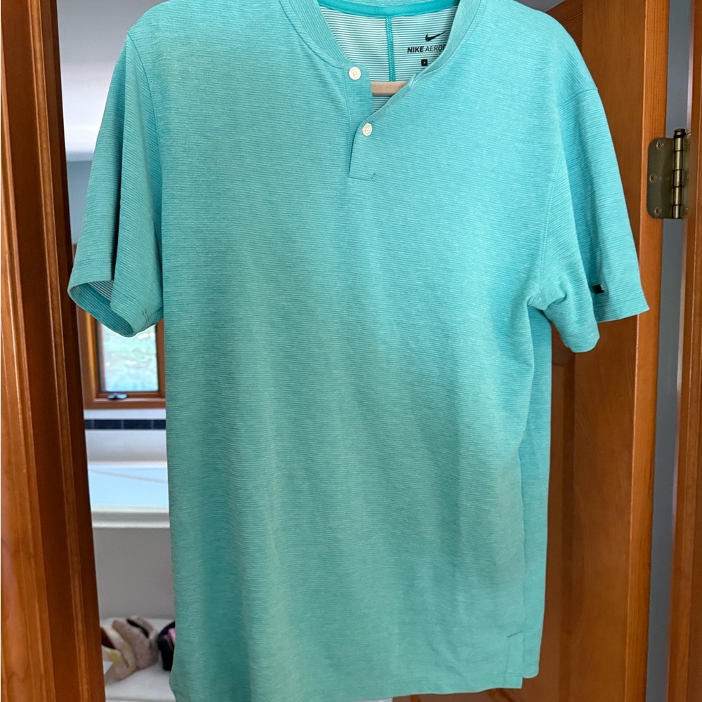 Nike Men's TW Turquoise aeroreact blade polo